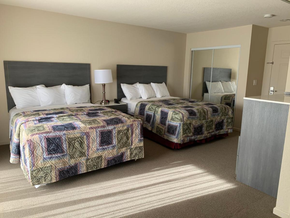Apple Valley Hotel & Lodge Exterior photo